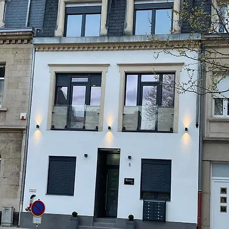 Guesthaus 2 Penzion Dudelange