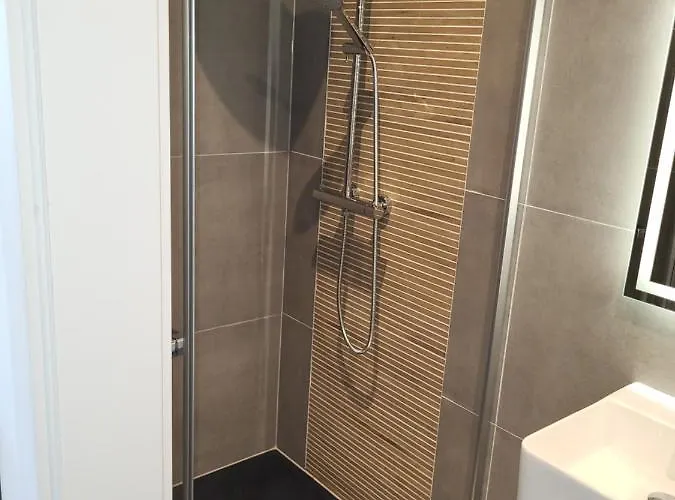 Guesthaus 2 Vendégház 3*