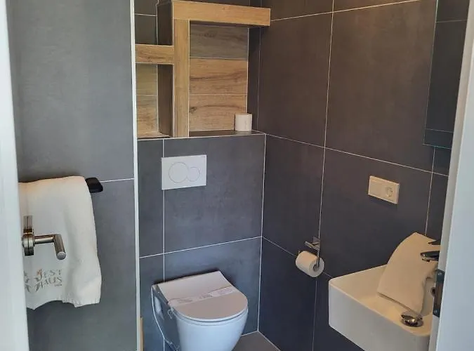 Vendégház Guesthaus 2 3*